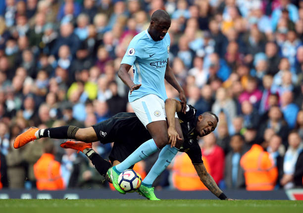 巴萨则以其 巴萨则以其